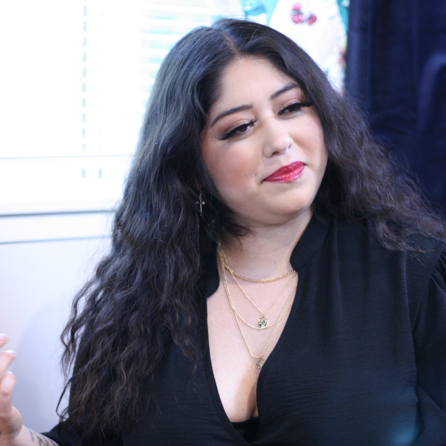 Mixed Strands Luxury Hair The Crimp Deep Wavy Weft Bundles #1B Dark Brown 100% Virgin Human Hair Extensions